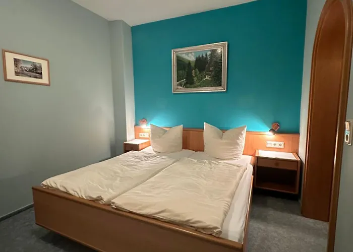 Berliner Hof Hotel *